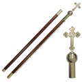 drzewiec sztandarowy_drewniany w kolorze tek_okucia zlote_głowica krzyż złoty.jpg