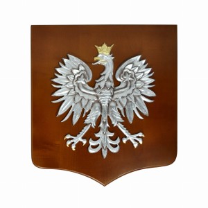 Orzeł  srebrny 21x23cm na tarczy bukowej 30x35cm 
